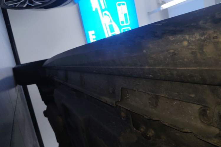 Used Lexus RX 2020 300 4x4 Elegant Edition China VI Right Side Sill