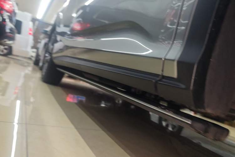 Used Lexus RX 2020 Revised Version 450h Four-Wheel Drive Elegant Edition Right Side Sill