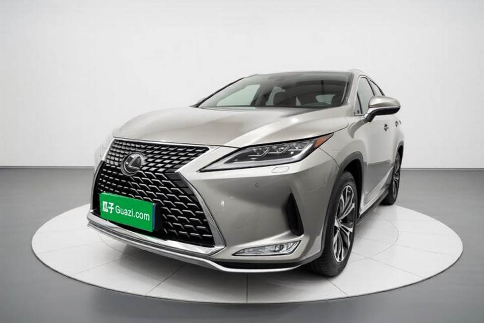 Lexus RX 2020