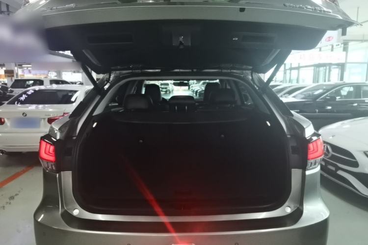 Used Lexus RX 2020 Revised Version 300 Two-Wheel Drive Elite Edition Trunk