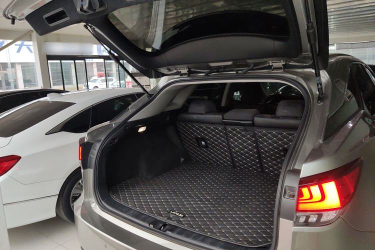Used Lexus RX 2020 Revised Version 300 Two-Wheel Drive Elite Edition Trunk