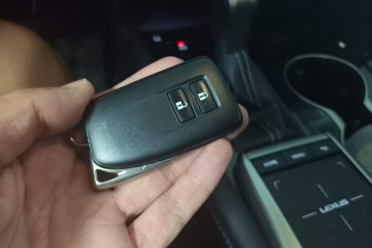 Used Lexus RX 2020 Revised Version 300 Two-Wheel Drive Elite Edition Vehicle Key