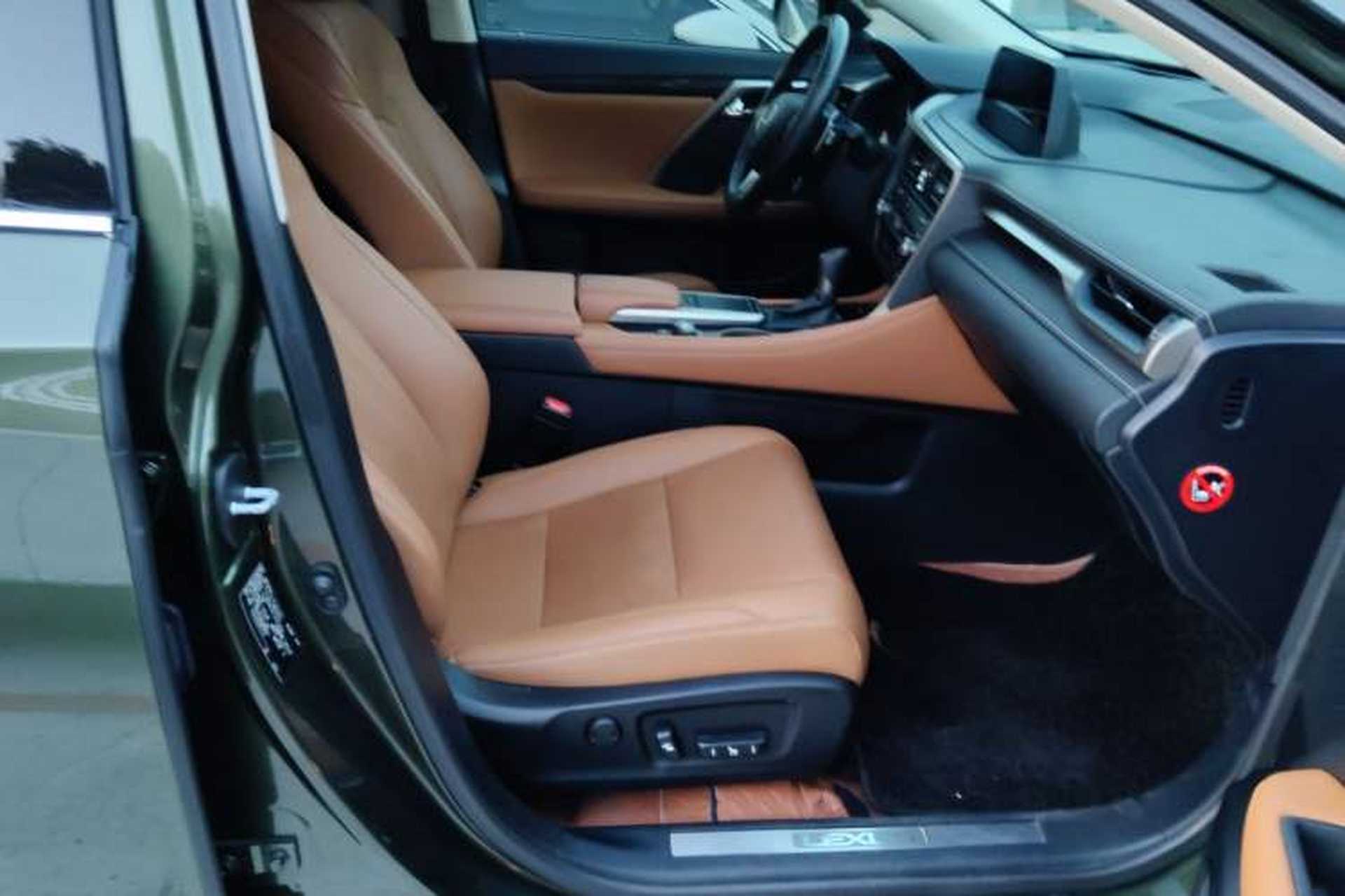 Used Lexus RX 2020 Revised Version 450h Four-Wheel Drive Elegant Edition Right Front Seat