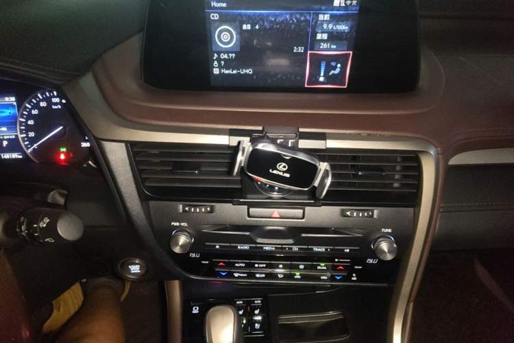 Used Lexus RX 2020 Revised Version 300 Two-Wheel Drive Comfort Edition Audio And AC Panel