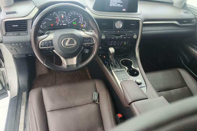 Used Lexus RX 2020 Facelifted 300 4x4 Elegant Edition Center Console