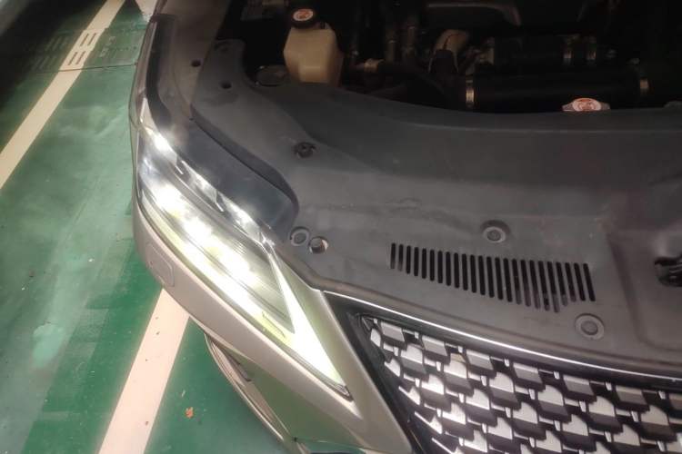 Used Lexus RX 2020 300 4x4 Elegant Edition China VI Engine Bay Right
