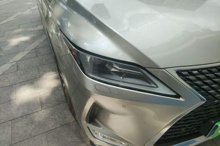 Used Lexus RX 2020 Revised Version 300 Two-Wheel Drive Elite Edition Right Front Headlight