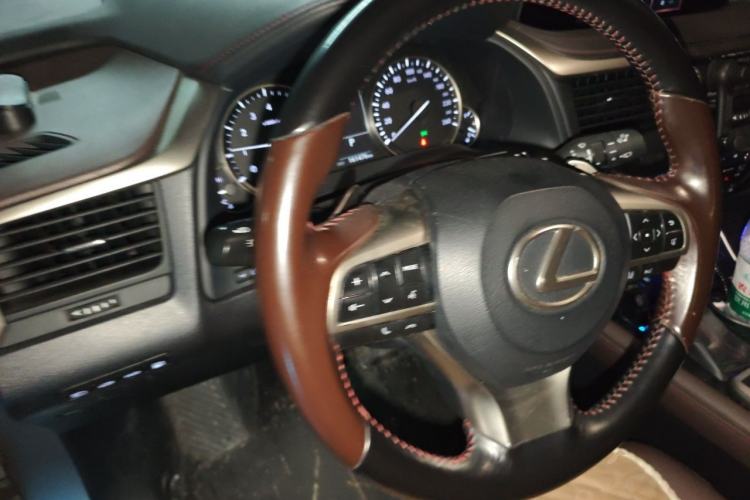 Used Lexus RX 2020 Revised Version 450hL Four-Wheel Drive Elegant Edition 7 Seats Steering Wheel