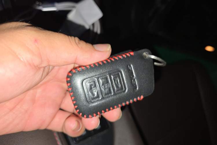 Used Lexus RX 2020 Facelifted 300 4x4 Elegant Edition Vehicle Key