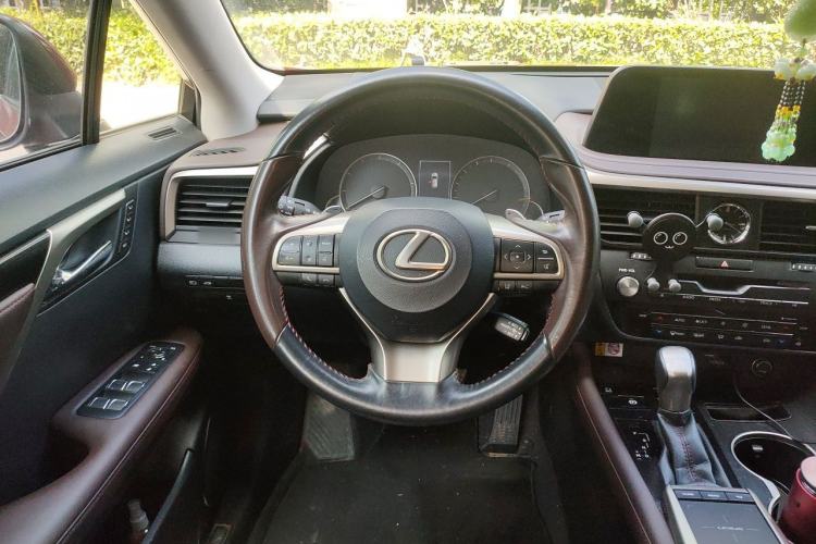 Used Lexus RX 2020 300 4x4 Elegant Edition China VI Steering Wheel