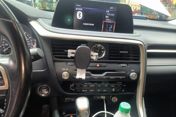 Used Lexus RX 2020 Revised Version 300 Two-Wheel Drive Elite Edition Audio And AC Panel