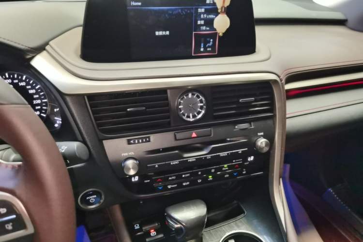 Used Lexus RX 2020 Revised Version 450h Four-Wheel Drive Elegant Edition Audio And AC Panel