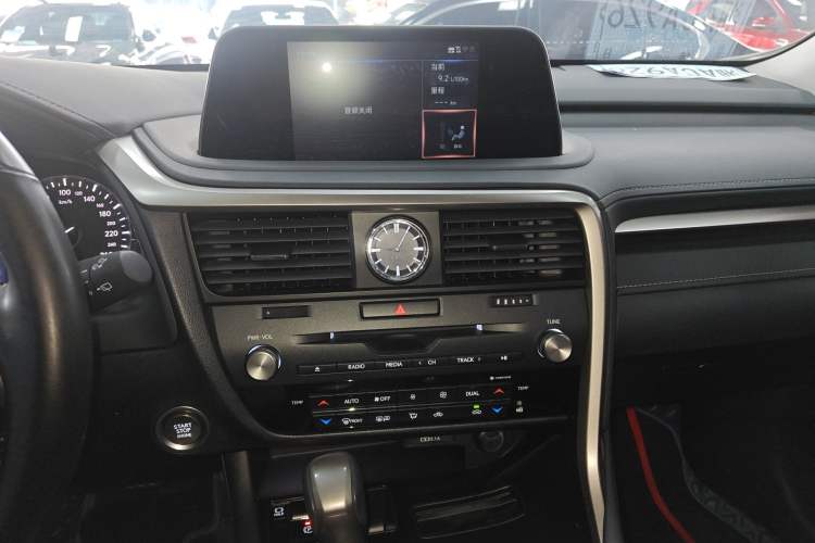 Used Lexus RX 2020 Revised Version 300 Two-Wheel Drive Elite Edition Audio And AC Panel