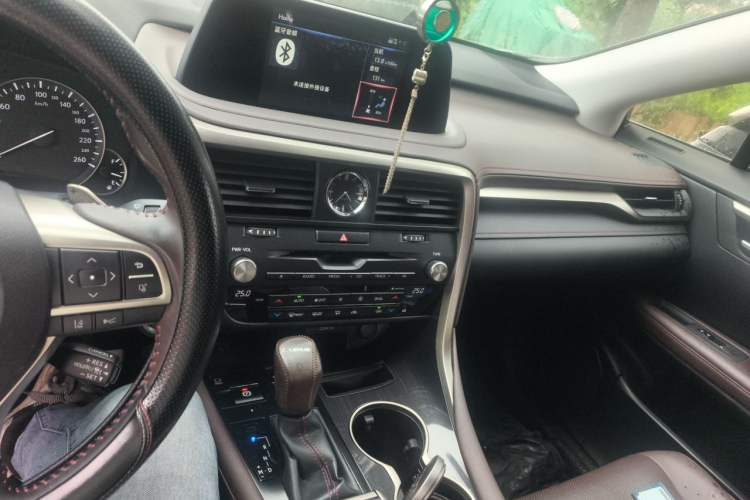 Used Lexus RX 2020 Facelifted 300 4x4 Elegant Edition Audio And AC Panel