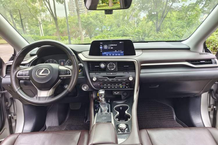 Used Lexus RX 2020 Facelifted 300 4x4 Elegant Edition Audio And AC Panel