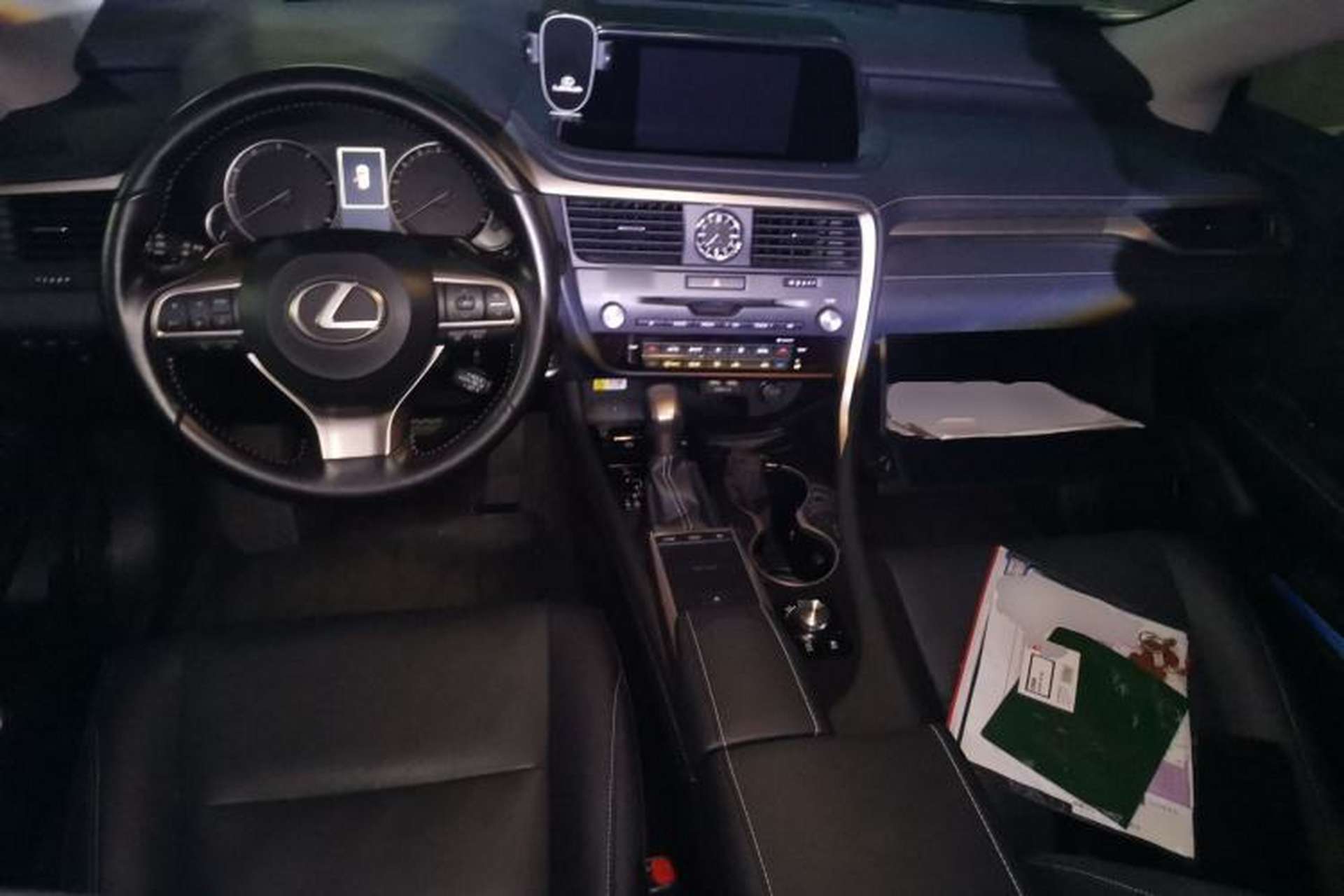 Used Lexus RX 2020 Facelifted 300 4x4 Elegant Edition Center Console