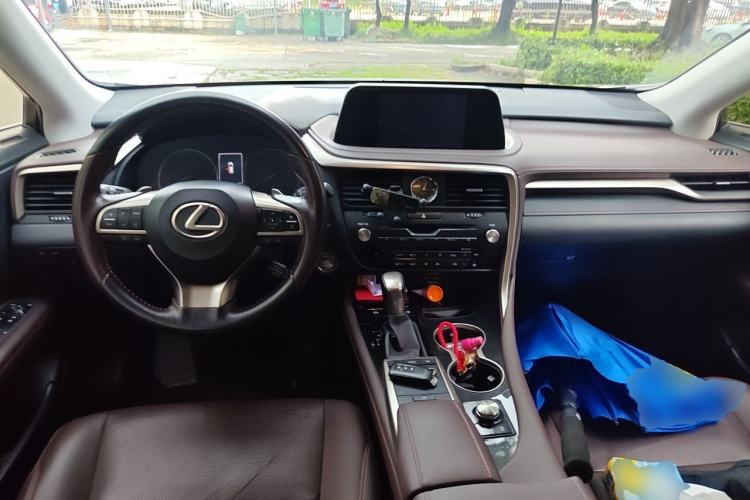 Used Lexus RX 2020 300 4x4 Elegant Edition China VI Center Console