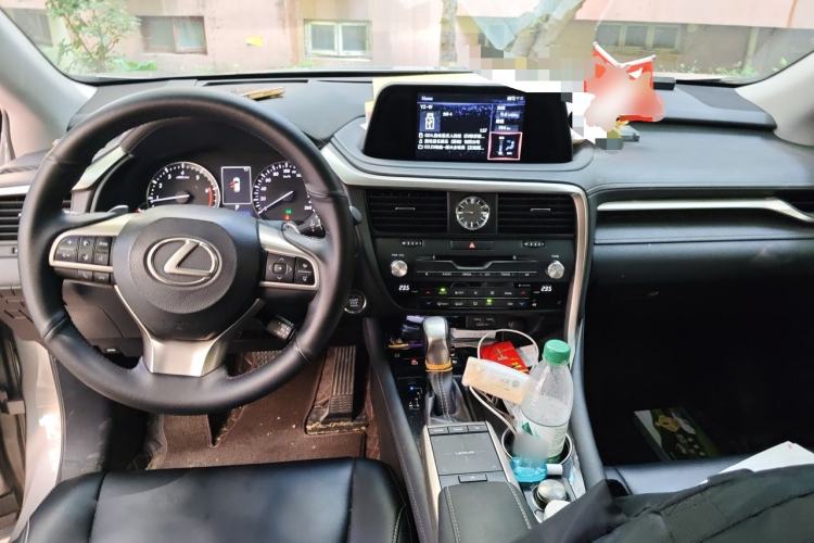 Used Lexus RX 2020 Revised Version 300 Two-Wheel Drive Elite Edition Center Console