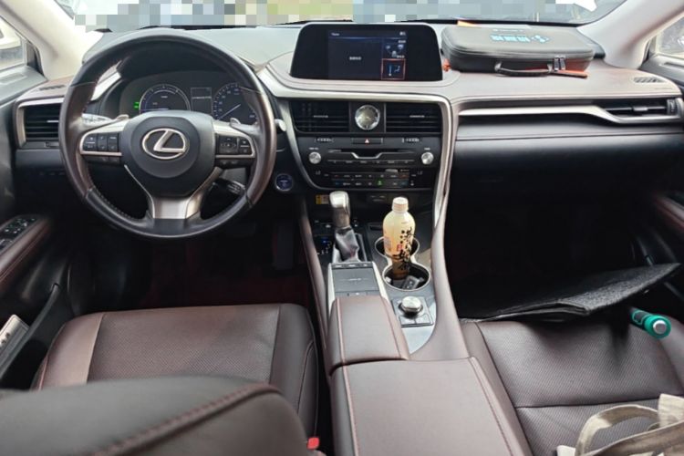 Used Lexus RX 2020 Revised Version 450h Four-Wheel Drive Elegant Edition Center Console
