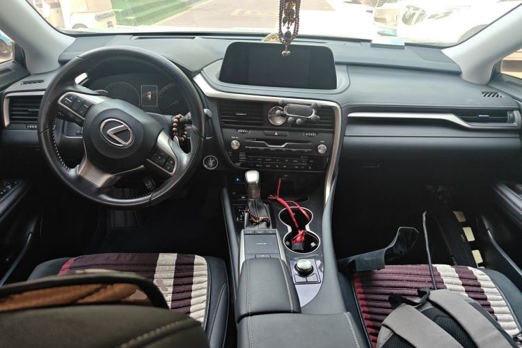 Used Lexus RX 2020 300 Two-Wheel Drive Elite Edition China VI Standard Center Console