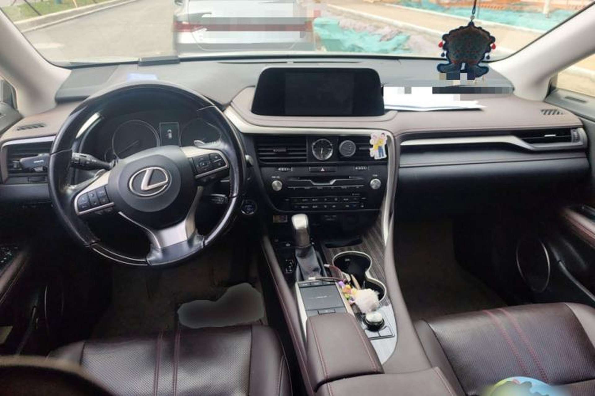 Used Lexus RX 2020 450hL Four-Wheel Drive Luxury Edition 6-Seater China VI Standard Center Console