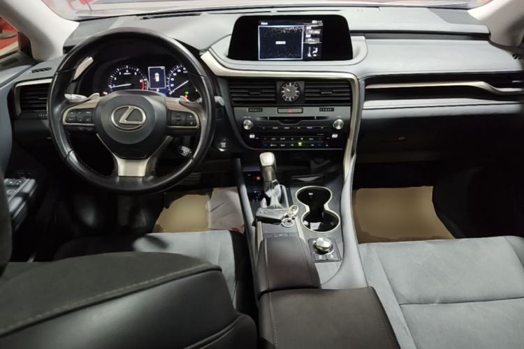 Used Lexus RX 2020 Revised Version 300 Two-Wheel Drive Elite Edition Center Console