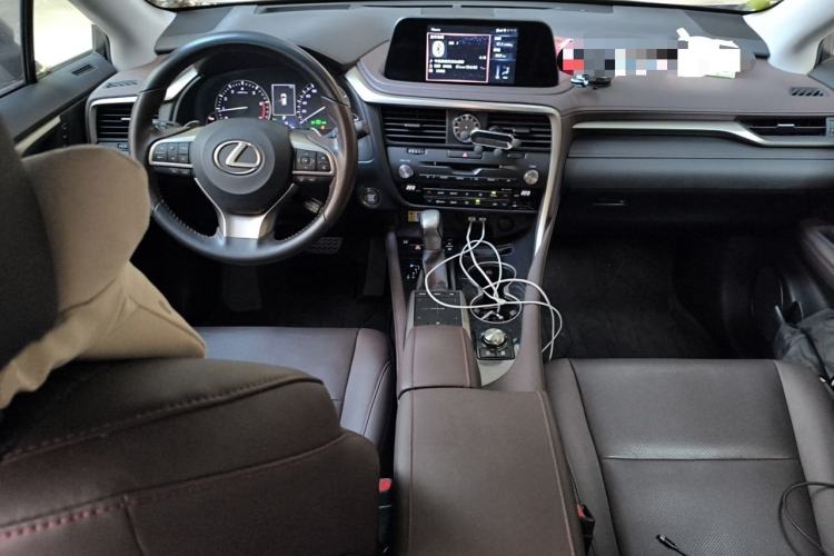 Used Lexus RX 2020 Revised Version 300 Two-Wheel Drive Comfort Edition Center Console