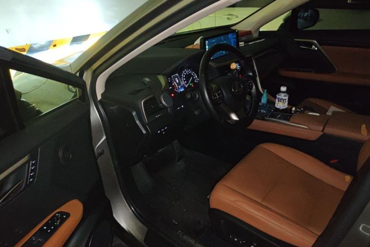 Used Lexus RX 2020 Facelifted 300 4x4 Elegant Edition Driver Seat