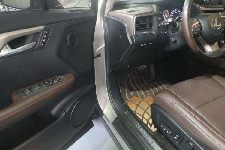 Used Lexus RX 2020 450h Four-Wheel Drive Elegant Edition China VI Standard Driver Seat