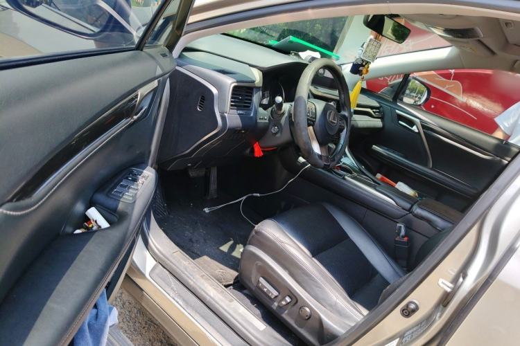 Used Lexus RX 2020 Revised Version 300 Two-Wheel Drive Elite Edition Driver Seat