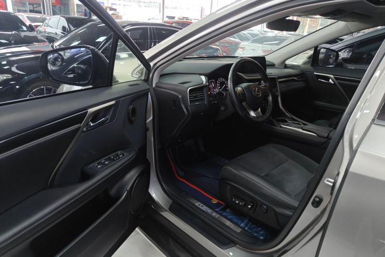 Used Lexus RX 2020 Revised Version 300 Two-Wheel Drive Elite Edition Driver Seat