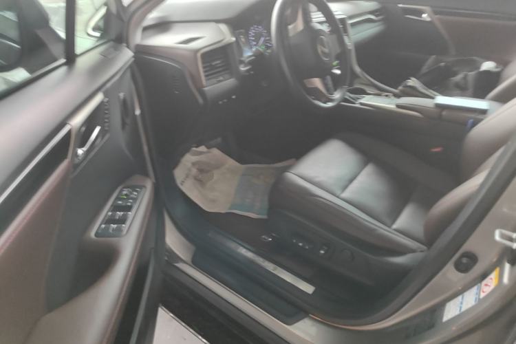 Used Lexus RX 2020 450h Four-Wheel Drive Elegant Edition China VI Standard Driver Seat