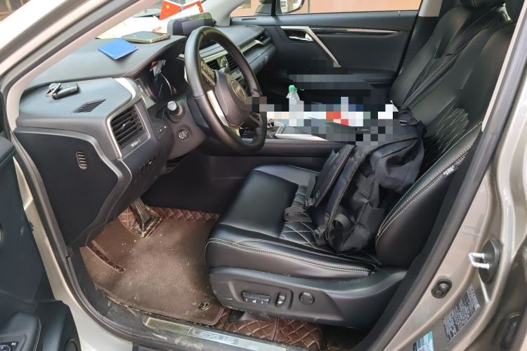 Used Lexus RX 2020 Revised Version 300 Two-Wheel Drive Elite Edition Driver Seat