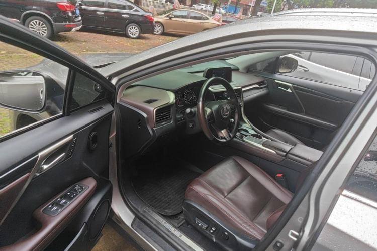 Used Lexus RX 2020 Facelifted 300 4x4 Elegant Edition Driver Seat