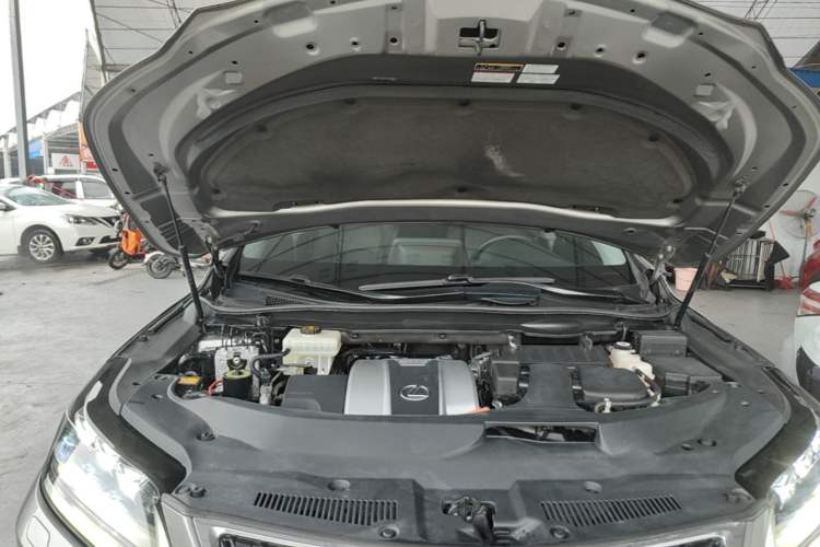 Used Lexus RX 2020 450h Four-Wheel Drive Elegant Edition China VI Standard Engine Bay