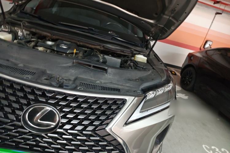 Used Lexus RX 2020 300 4x4 Elegant Edition China VI Engine Bay Left