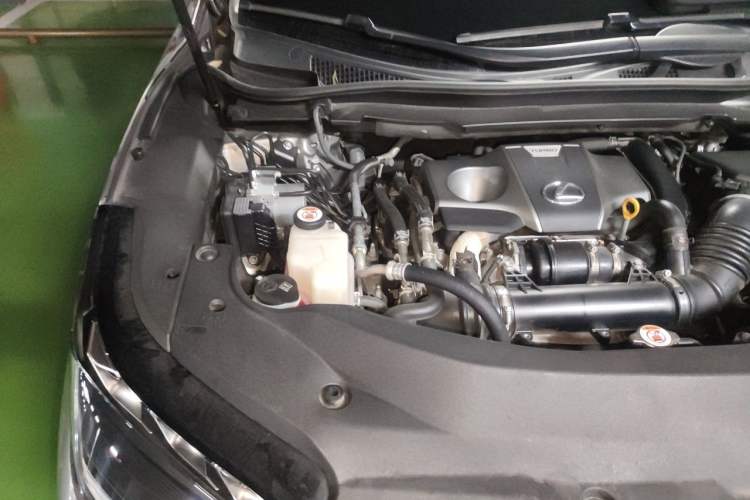Used Lexus RX 2020 300 4x4 Elegant Edition China VI Engine Bay Right