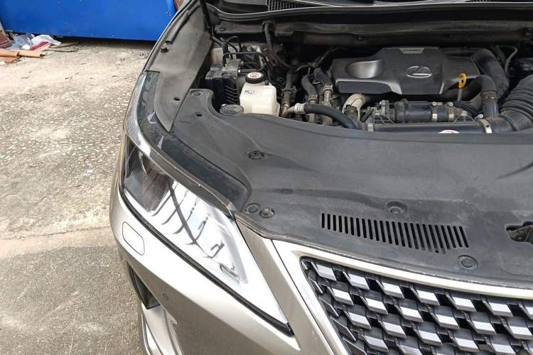 Used Lexus RX 2020 Revised Version 300 Two-Wheel Drive Comfort Edition Engine Bay Right