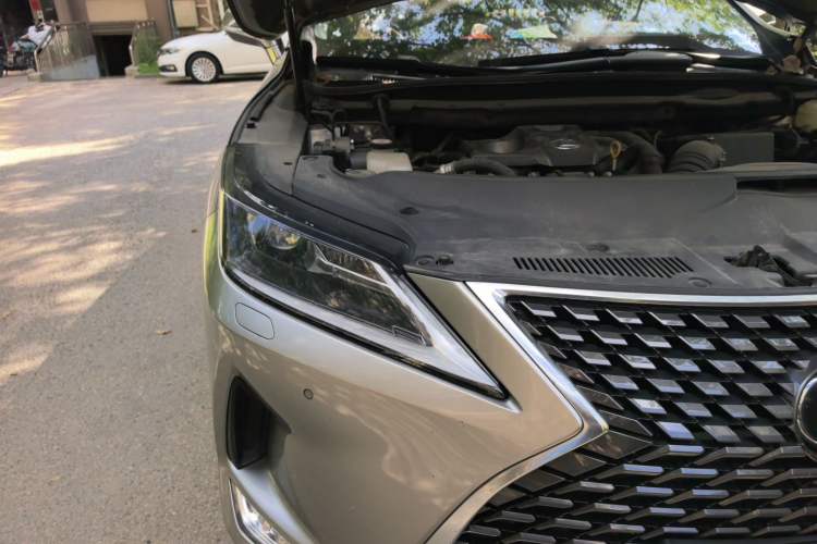 Used Lexus RX 2020 Revised Version 300 Two-Wheel Drive Comfort Edition Engine Bay Right