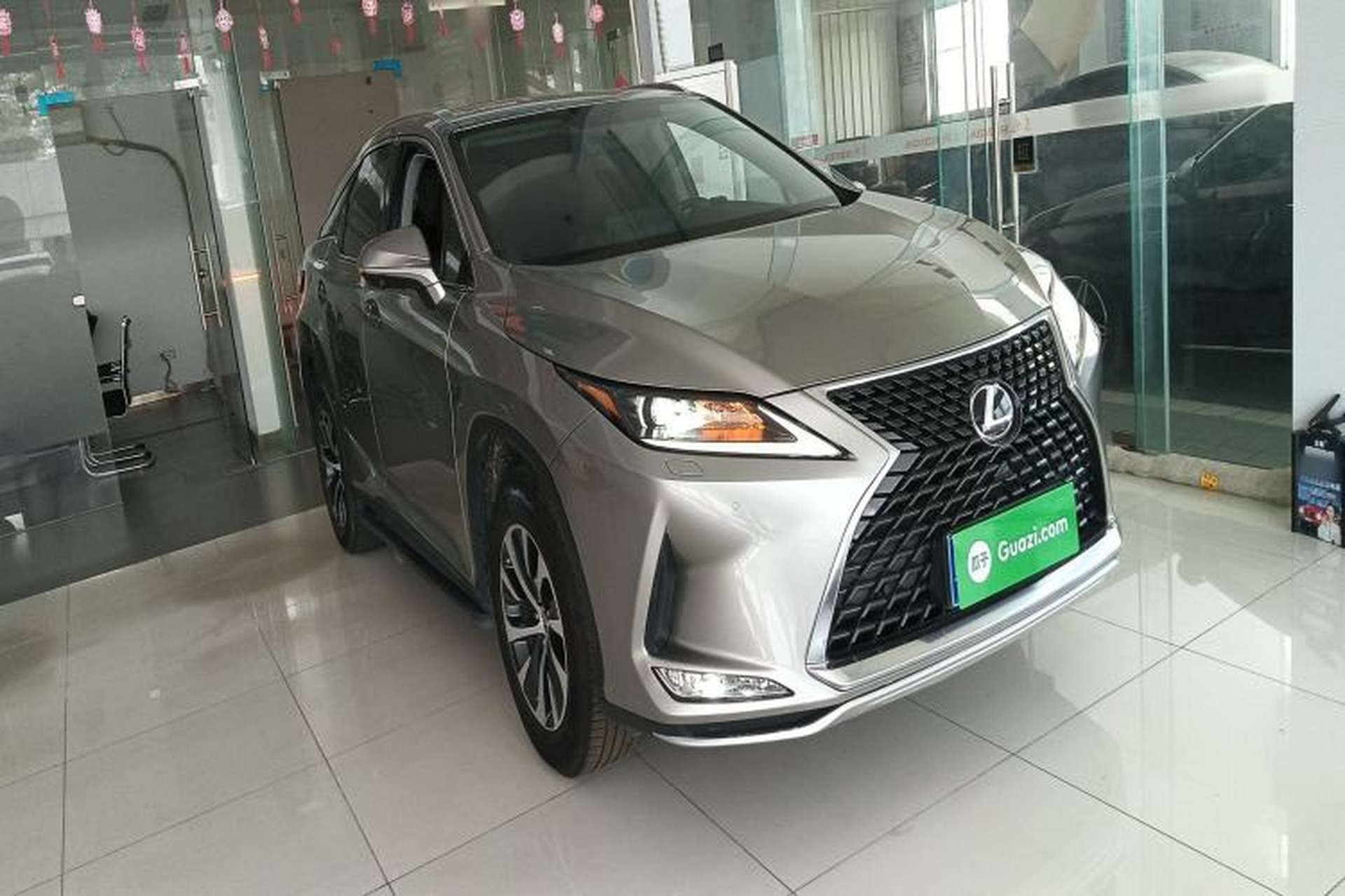 Used Lexus RX 2020 Revised Version 300 Two-Wheel Drive Elite Edition Exterior 1