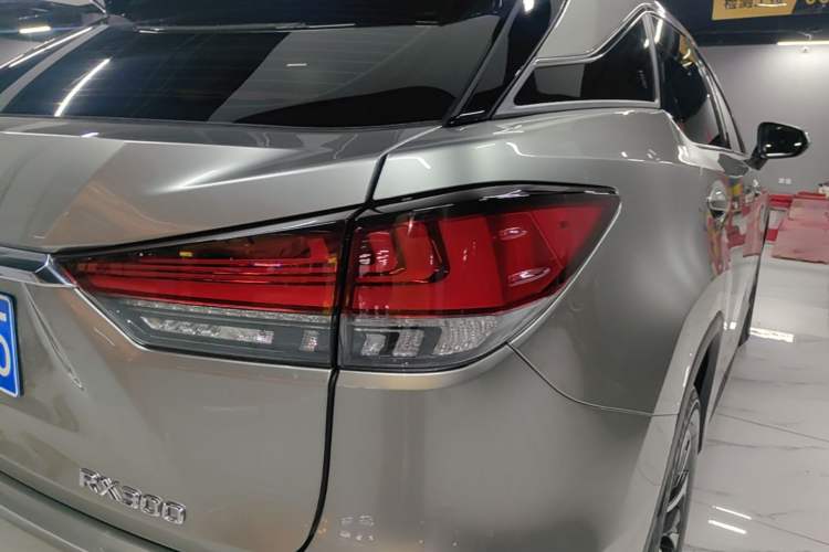 Used Lexus RX 2020 300 Two-Wheel Drive Comfort Edition China VI Standard Exterior 3