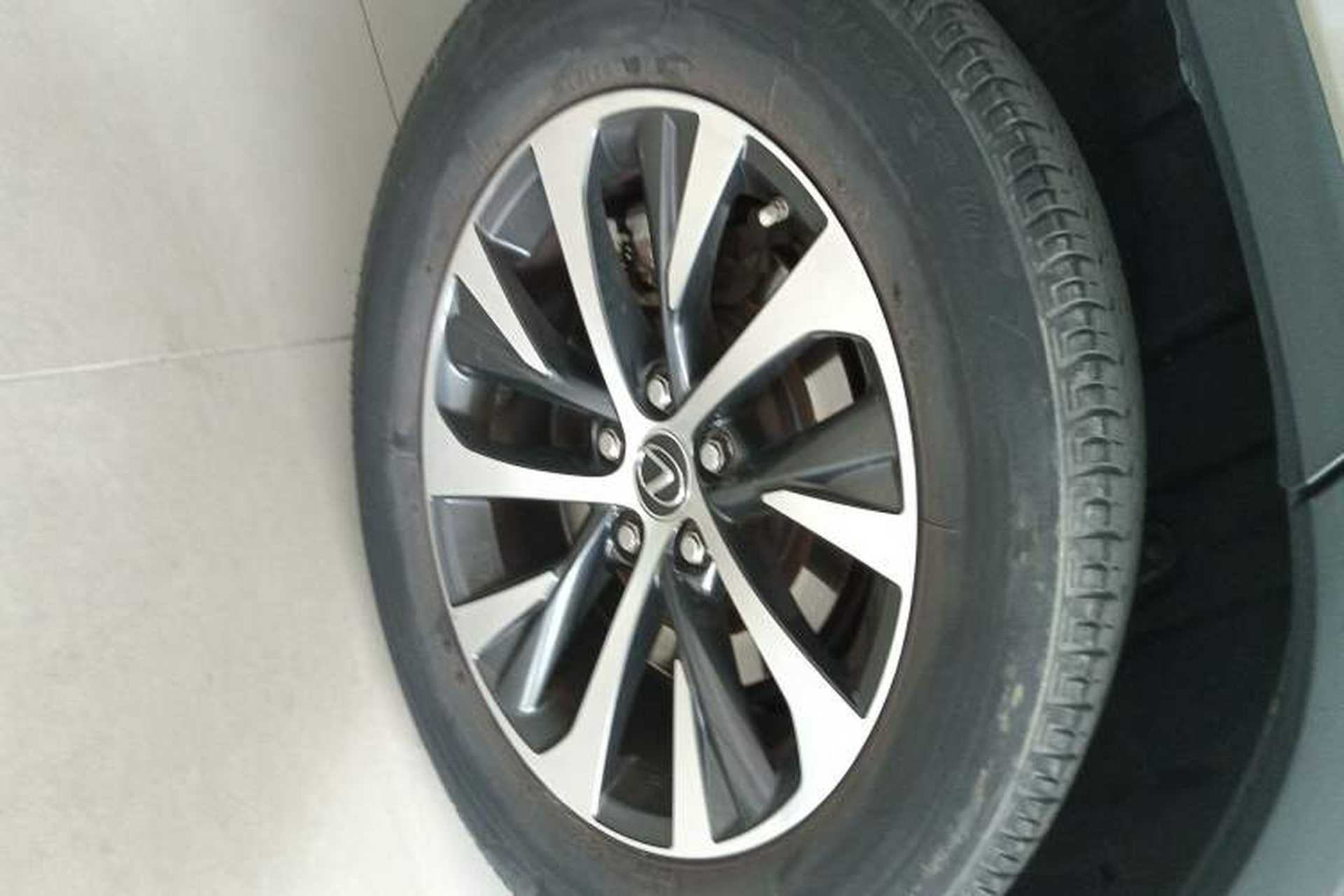 Used Lexus RX 2020 Revised Version 300 Two-Wheel Drive Elite Edition Exterior 5
