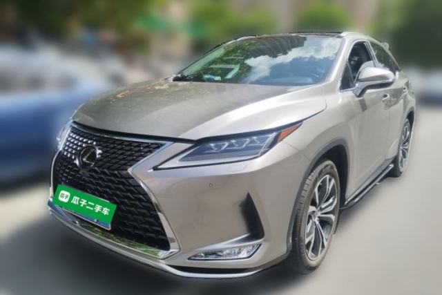 Ojetý Lexus RX 2020 Facelifted 300 4x4 Elegant Edition