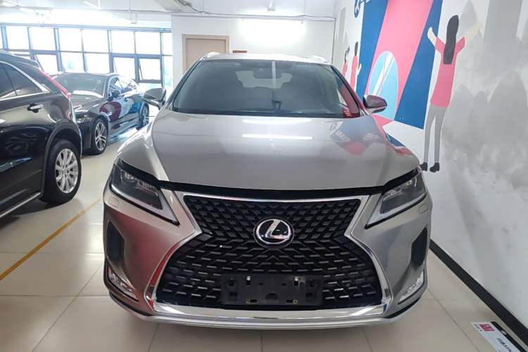 Used Lexus RX 2020 Revised Version 300 Two-Wheel Drive Elite Edition Front