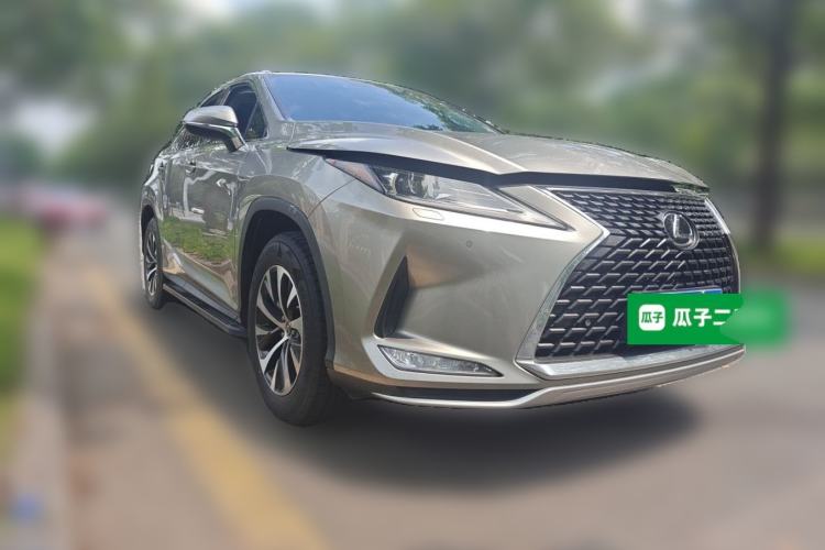 Used Lexus RX 2020 Revised Version 300 Two-Wheel Drive Elite Edition Front Right 45 Deg