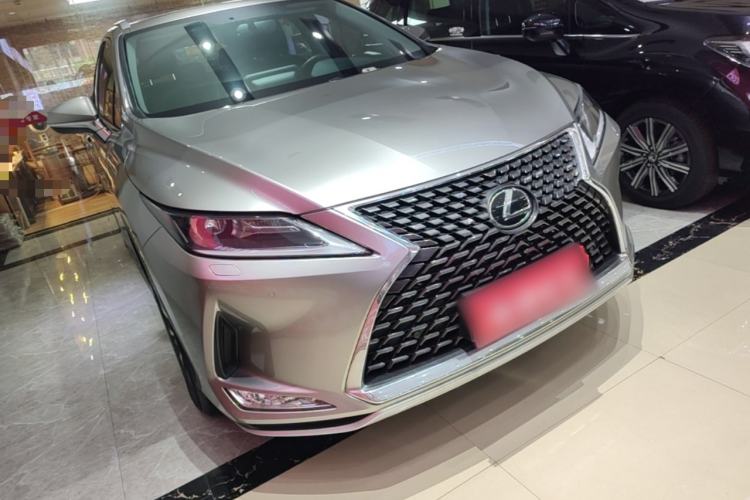 Used Lexus RX 2020 Revised Version 300 Two-Wheel Drive Elite Edition Front Right 45 Deg