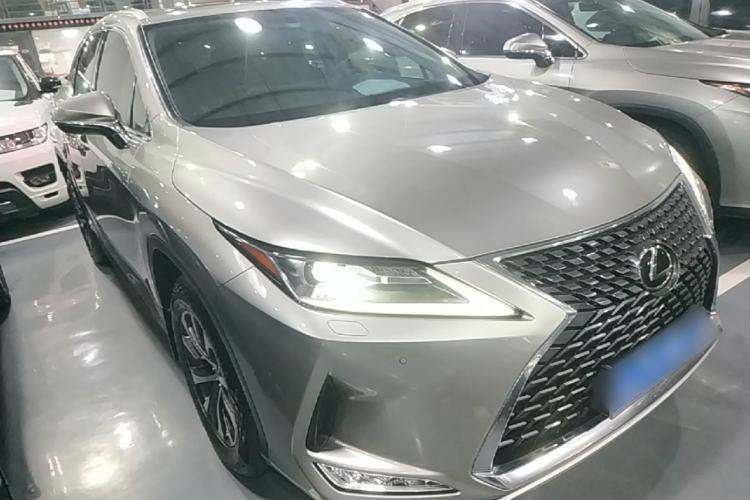 Used Lexus RX 2020 Revised Version 300 Two-Wheel Drive Elite Edition Front Right 45 Deg