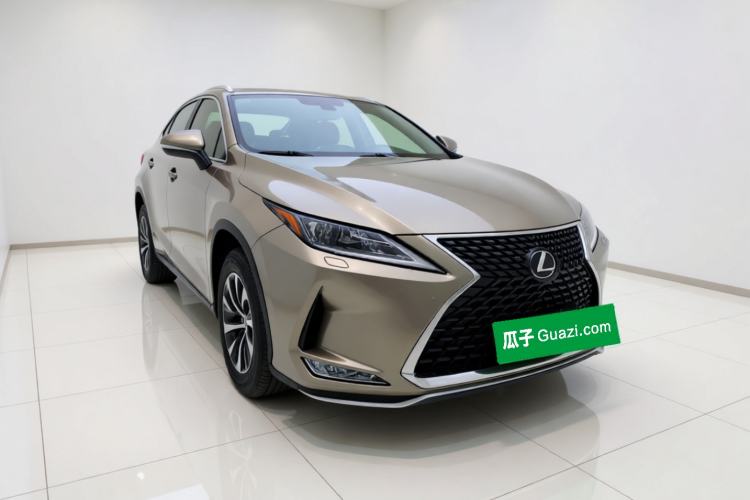 Used Lexus RX 2020 Revised Version 300 Two-Wheel Drive Elite Edition Front Right 45 Deg