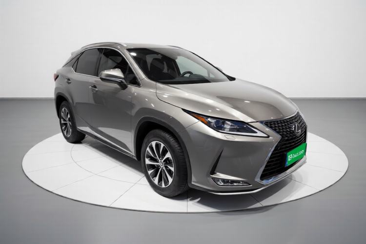 Used Lexus RX 2020 Revised Version 300 Two-Wheel Drive Elite Edition Front Right 45 Deg
