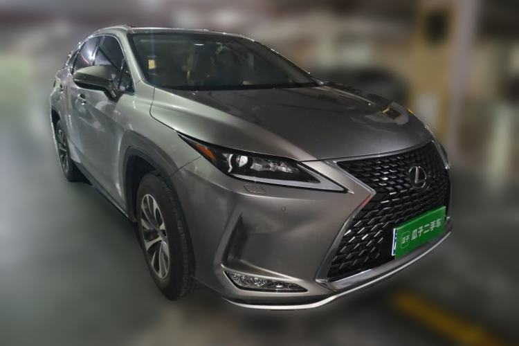 Used Lexus RX 2020 Revised Version 300 Two-Wheel Drive Elite Edition Front Right 45 Deg
